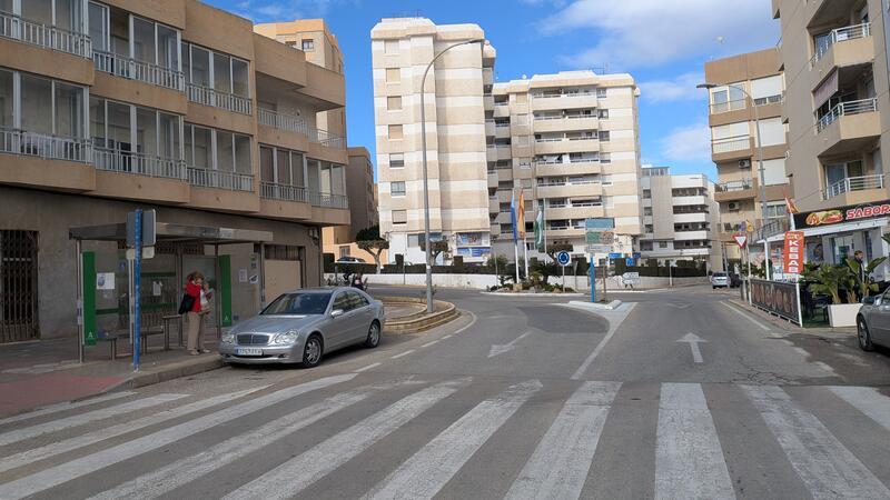 Garrucha (Bus stop near Sprint)
