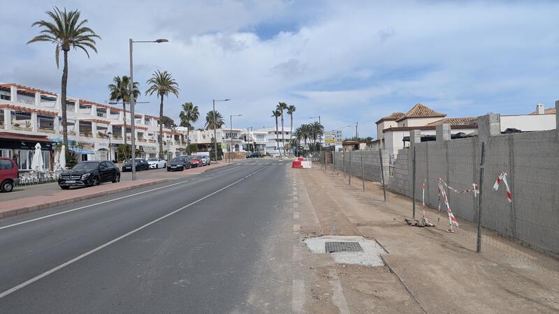 Mojacar, Tomas´s Supermarket (across the road from the bus stop)