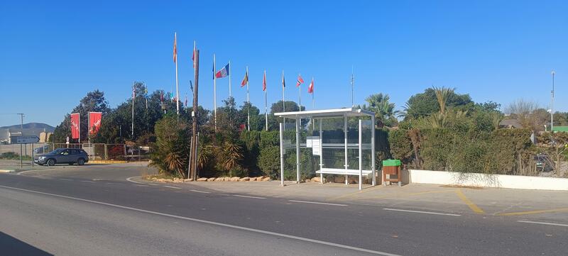 Parada de Autobus, Capfun entrada