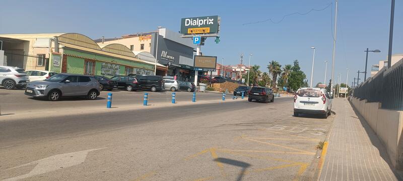 Bus stop, Dialprix Supermarket, Los Dolses
